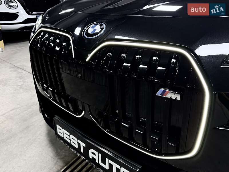 Седан BMW 7 Series 2024 в Киеве