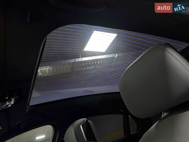 Седан BMW 7 Series 2024 в Киеве