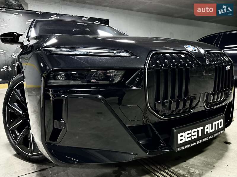 Седан BMW 7 Series 2024 в Киеве
