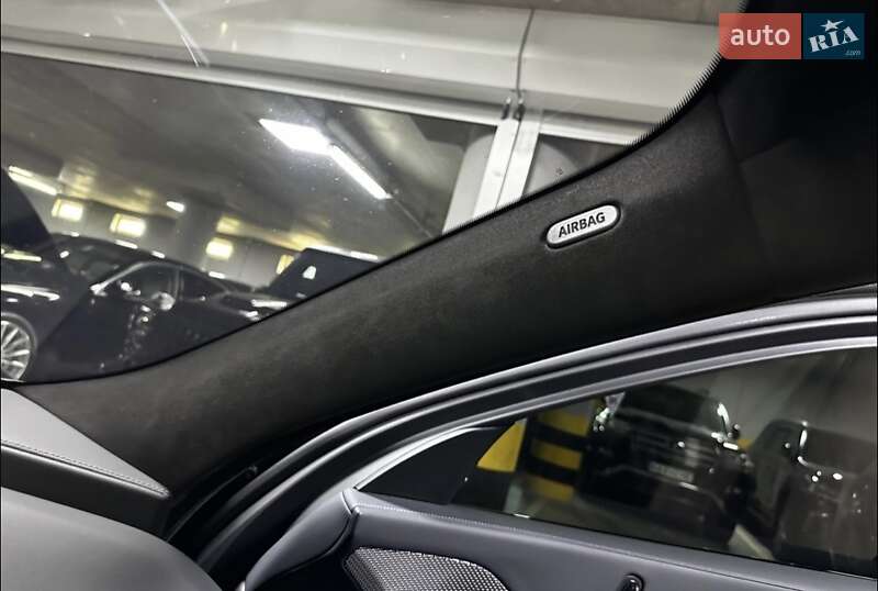 Седан BMW 7 Series 2024 в Киеве