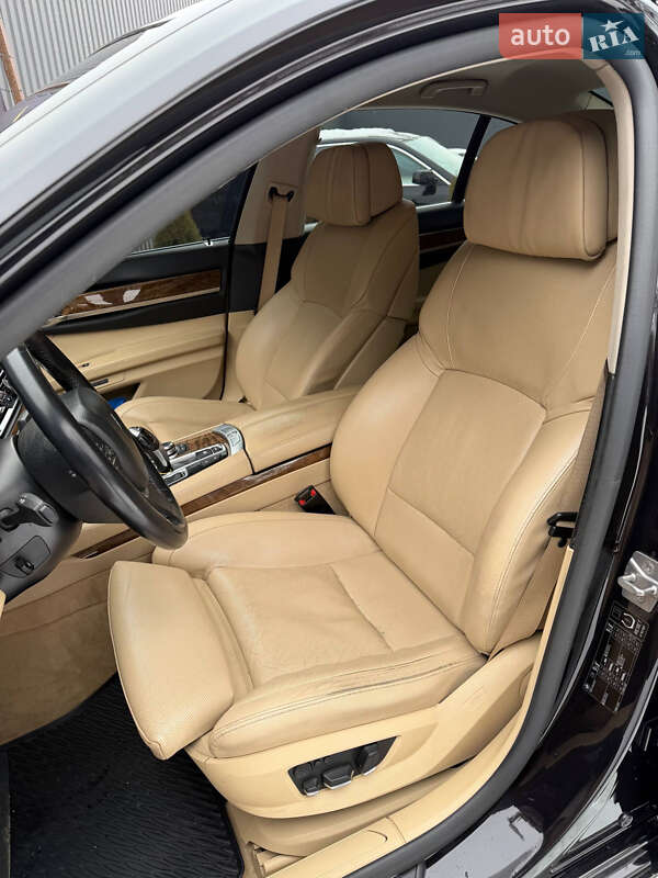 Седан BMW 7 Series 2011 в Виннице фото 8 Седан BMW 7 Series 2011 в Виннице