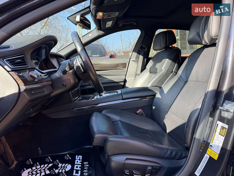 Седан BMW 7 Series 2015 в Ивано-Франковске
