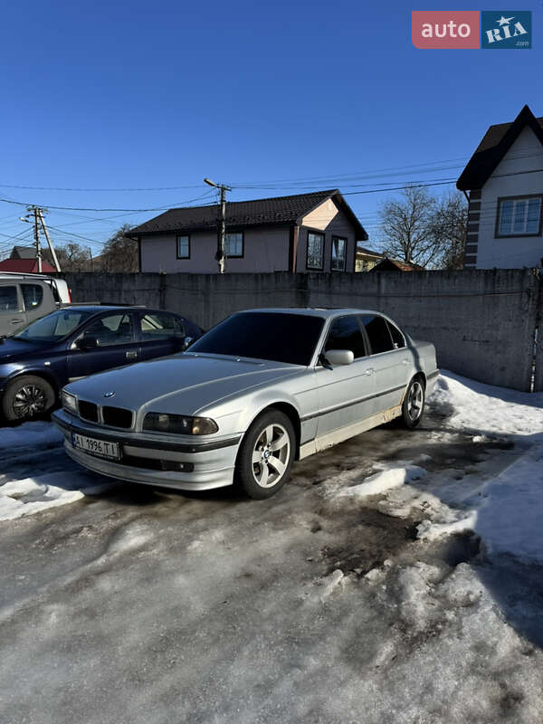 Седан BMW 7 Series 1998 в Броварах