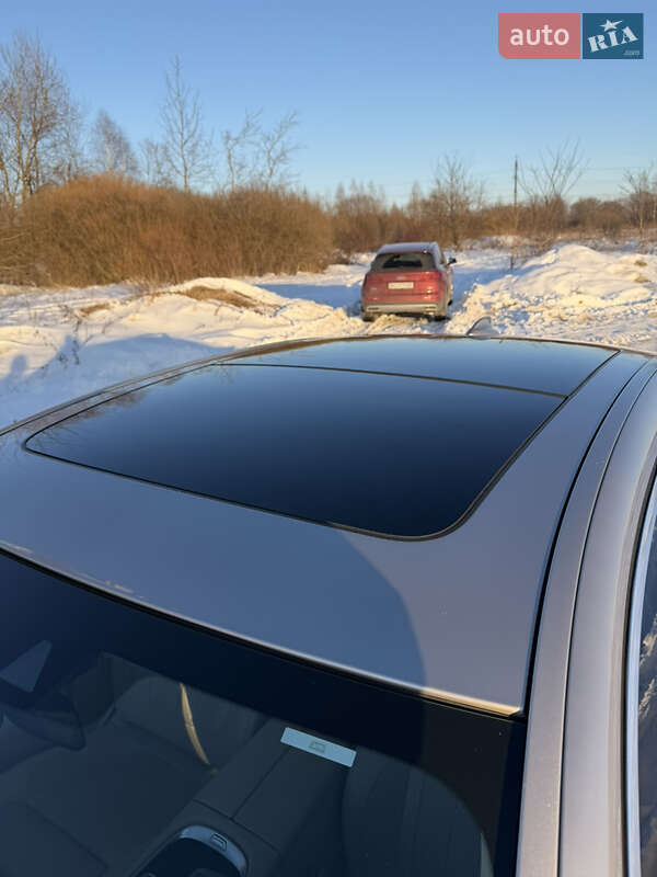 Седан BMW 7 Series 2017 в Львове