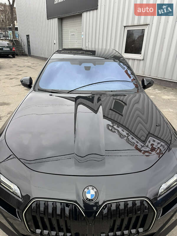 Седан BMW 7 Series 2024 в Харькове