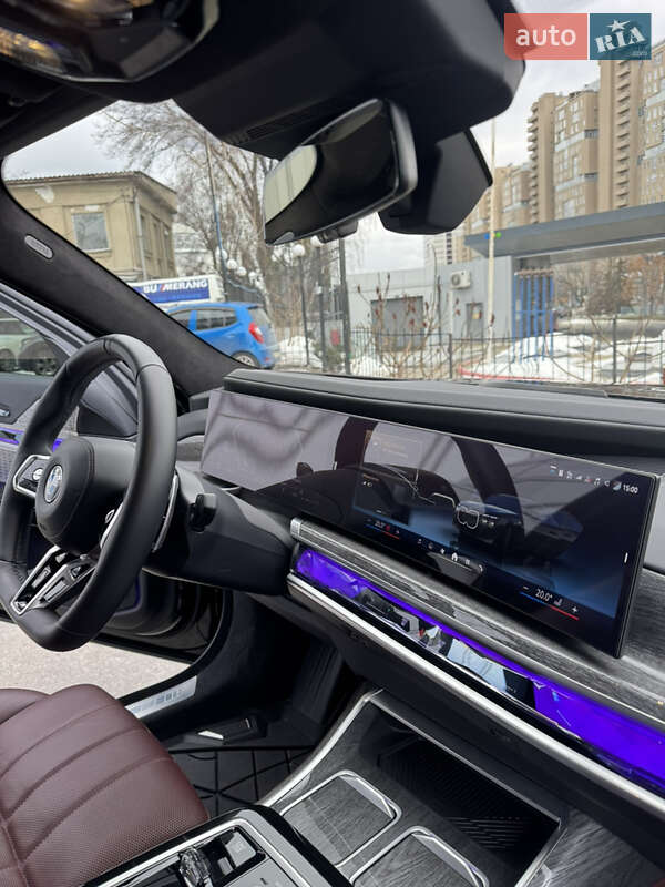 Седан BMW 7 Series 2024 в Харькове