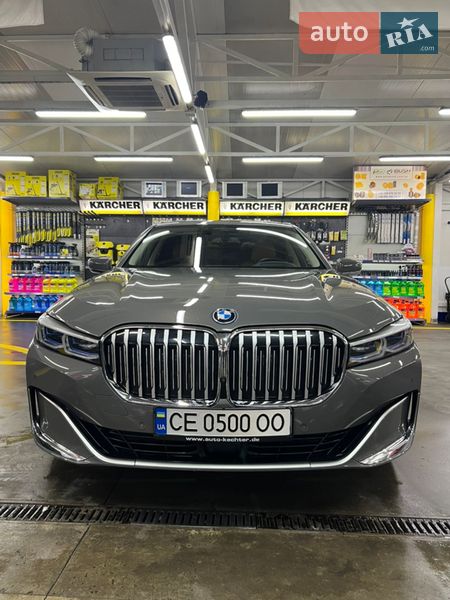 Седан BMW 7 Series 2022 в Черновцах