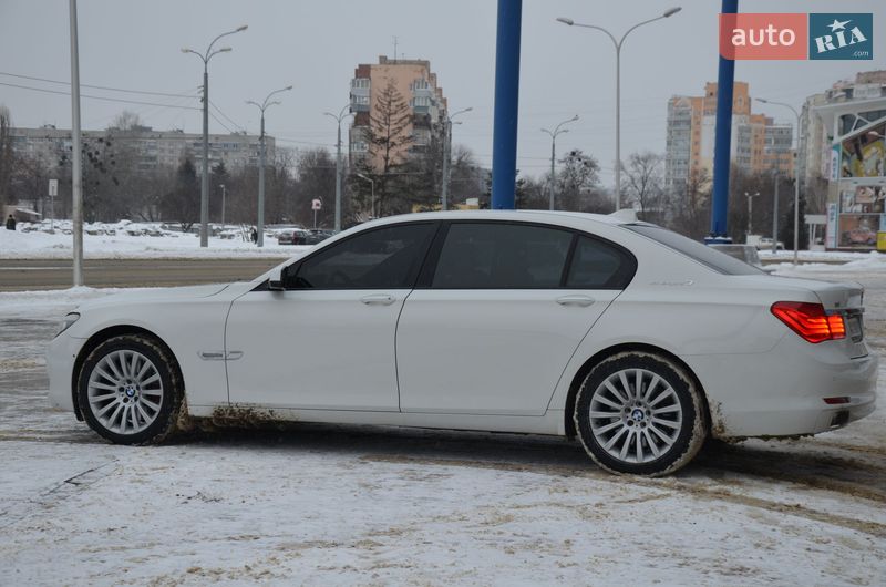 Седан BMW 7 Series 2010 в Харькове