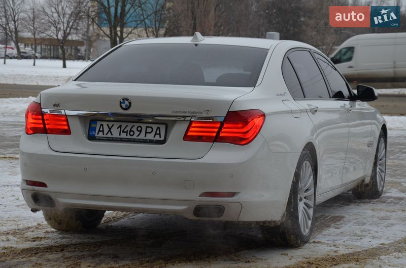 Седан BMW 7 Series 2010 в Харькове