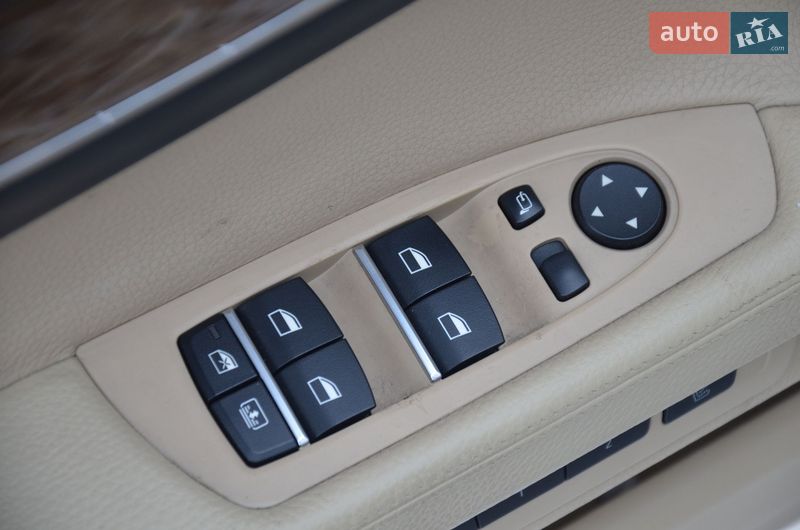 Седан BMW 7 Series 2010 в Харькове