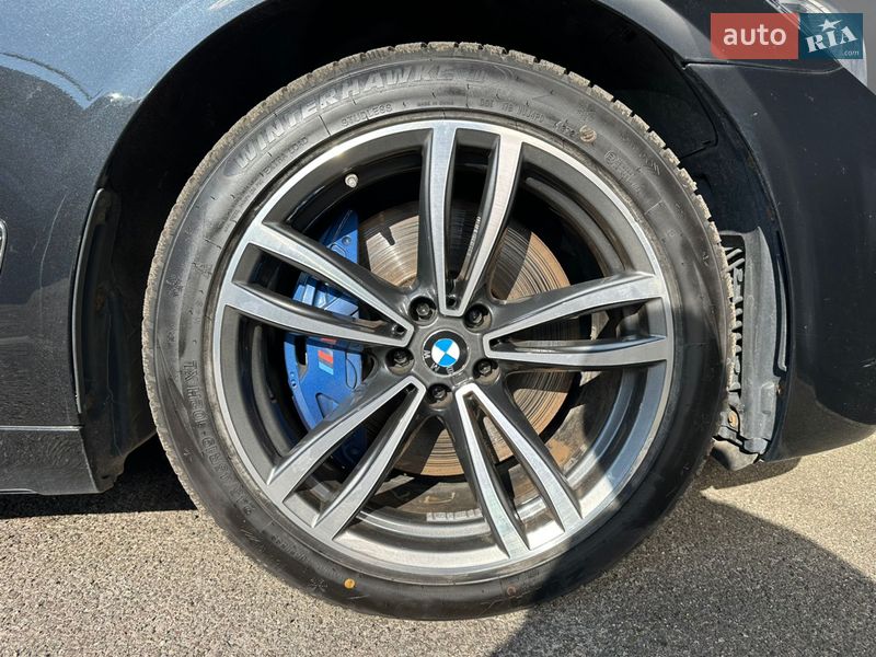 Седан BMW 7 Series 2017 в Львове