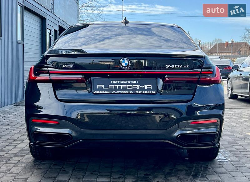 Седан BMW 7 Series 2022 в Киеве