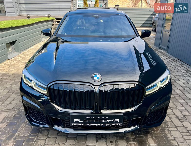 Седан BMW 7 Series 2022 в Киеве