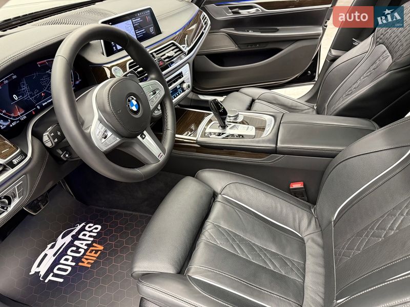 Седан BMW 7 Series 2022 в Киеве