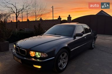 Седан BMW 7 Series 1999 в Дубні