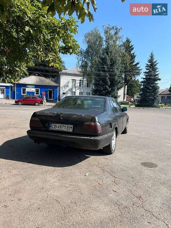 Седан BMW 7 Series 1988 в Чернігові