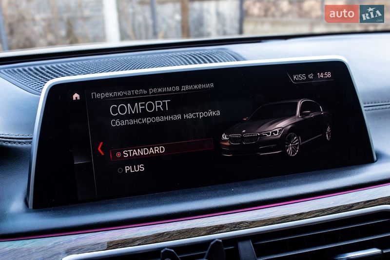Седан BMW 7 Series 2018 в Львове