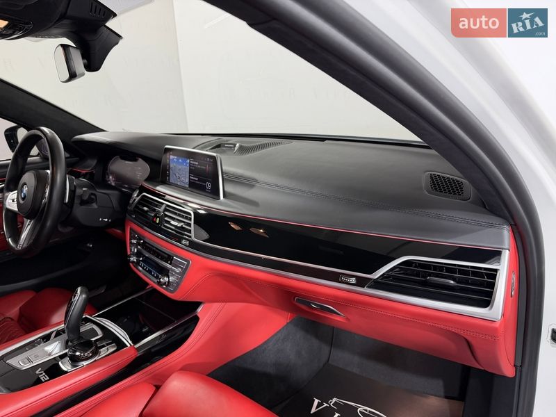 Седан BMW 7 Series 2021 в Киеве