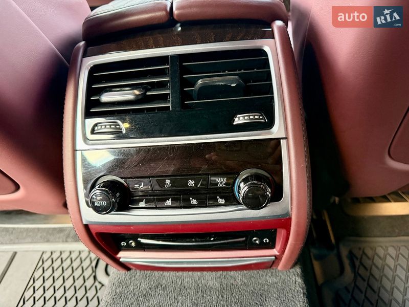 Седан BMW 7 Series 2019 в Киеве