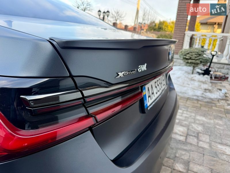 Седан BMW 7 Series 2019 в Киеве