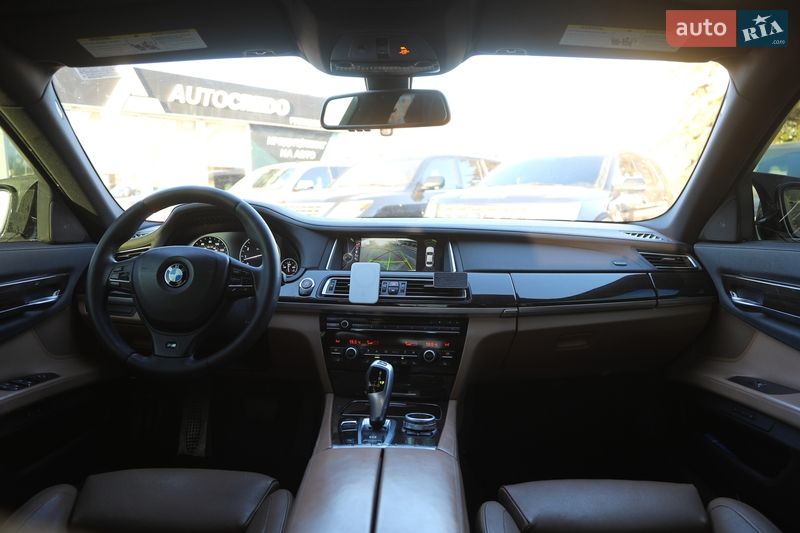Седан BMW 7 Series 2013 в Харькове