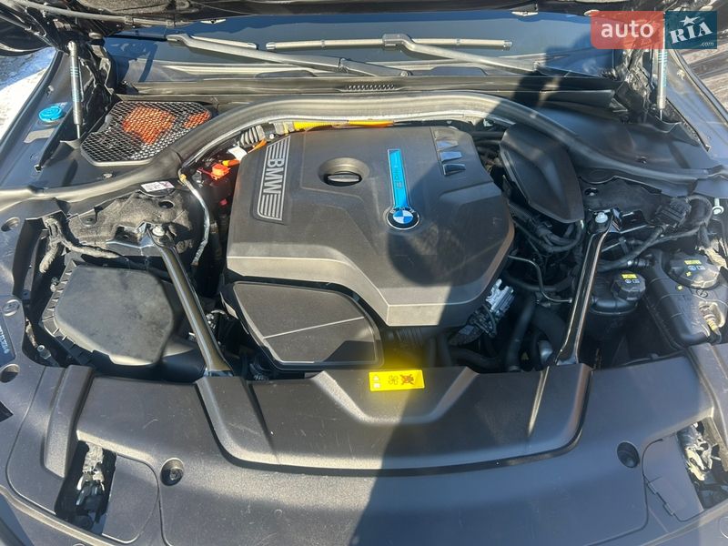 Седан BMW 7 Series 2017 в Владимире