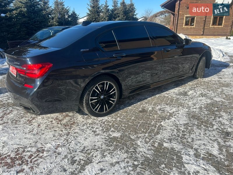 Седан BMW 7 Series 2017 в Владимире