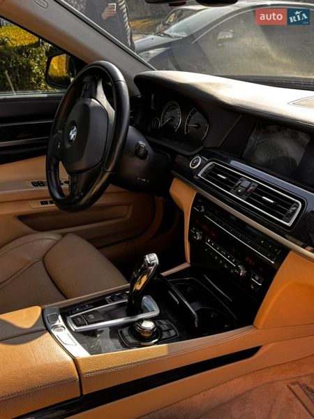 Седан BMW 7 Series 2008 в Луцке