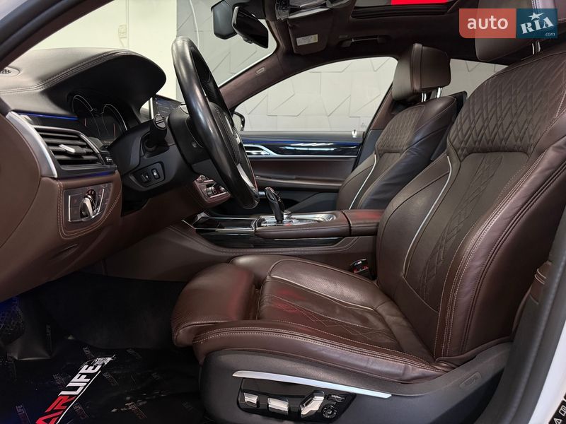 Седан BMW 7 Series 2016 в Тернополе