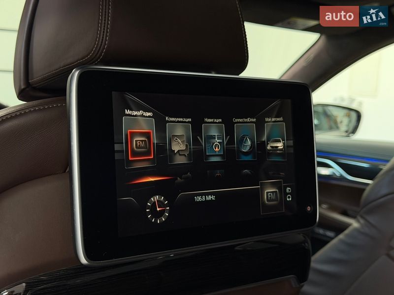 Седан BMW 7 Series 2016 в Тернополе