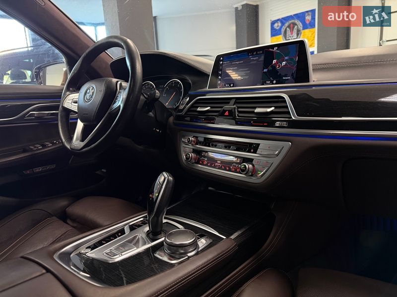 Седан BMW 7 Series 2016 в Тернополе