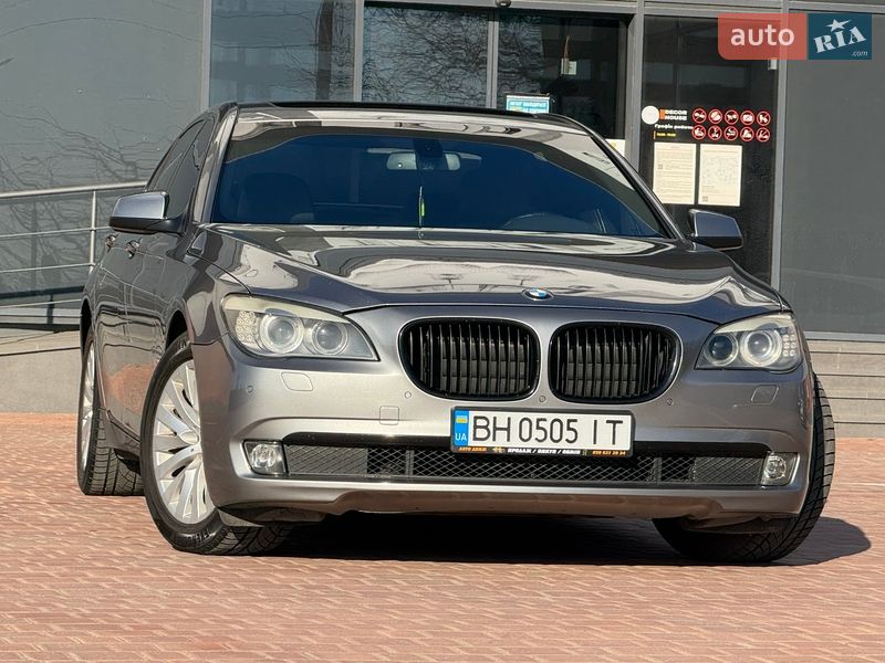 Седан BMW 7 Series 2009 в Одессе