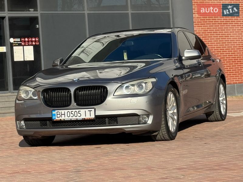 Седан BMW 7 Series 2009 в Одессе