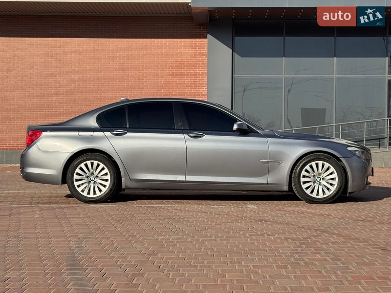 Седан BMW 7 Series 2009 в Одессе