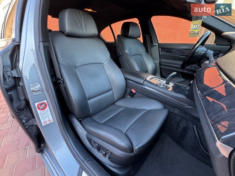 Седан BMW 7 Series 2009 в Одессе