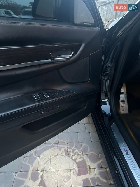 Седан BMW 7 Series 2014 в Тернополе