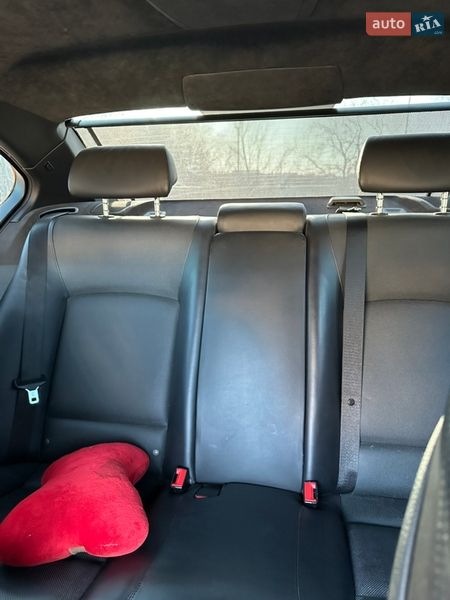 Седан BMW 7 Series 2014 в Тернополе