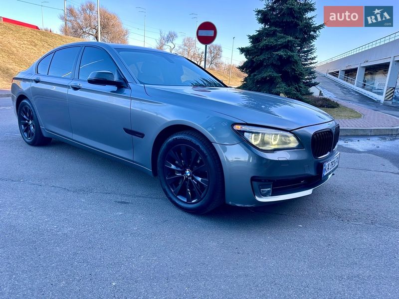Седан BMW 7 Series 2014 в Киеве