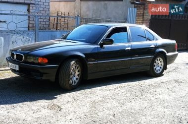 Седан BMW 7 Series 2000 в Кривом Роге