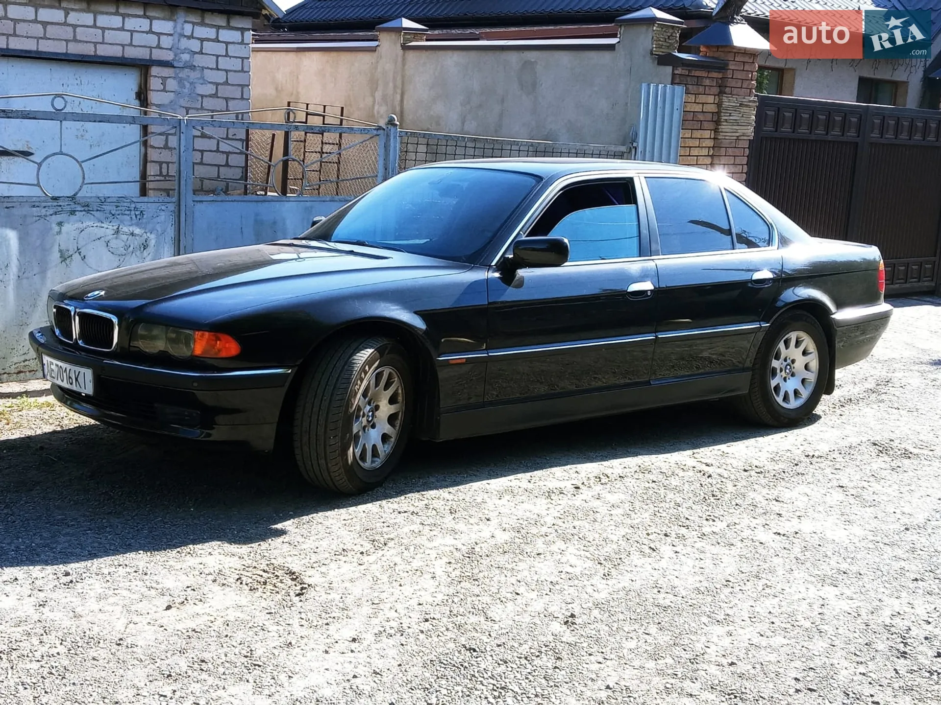 BMW 7 Series 2000