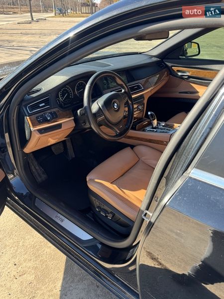 Седан BMW 7 Series 2011 в Харкові