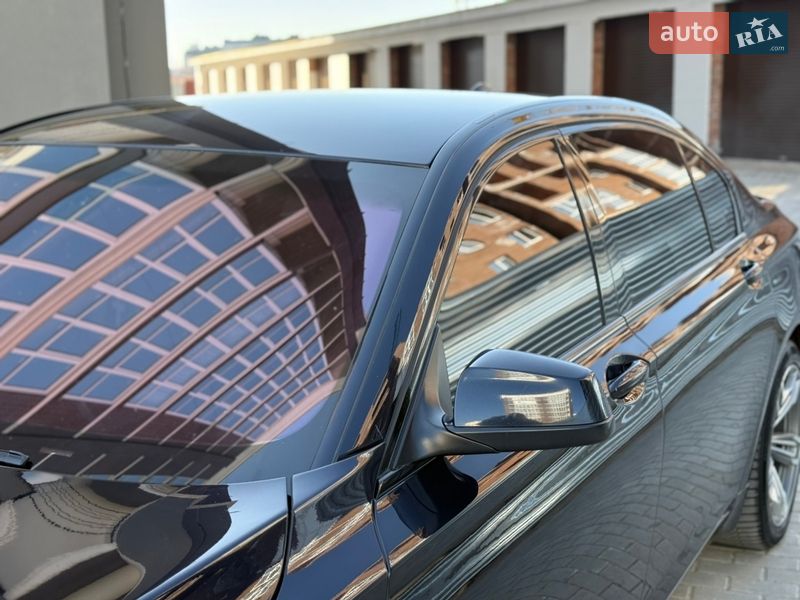 Седан BMW 7 Series 2011 в Хмельницком