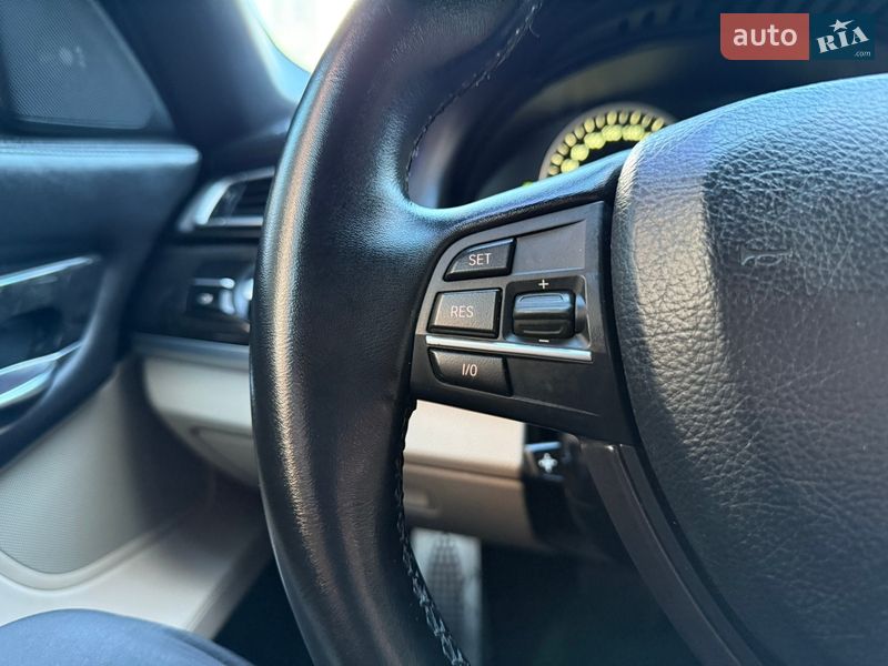 Седан BMW 7 Series 2011 в Хмельницком