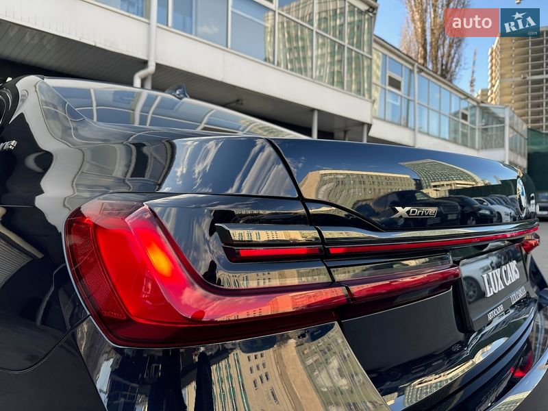 Седан BMW 7 Series 2021 в Киеве