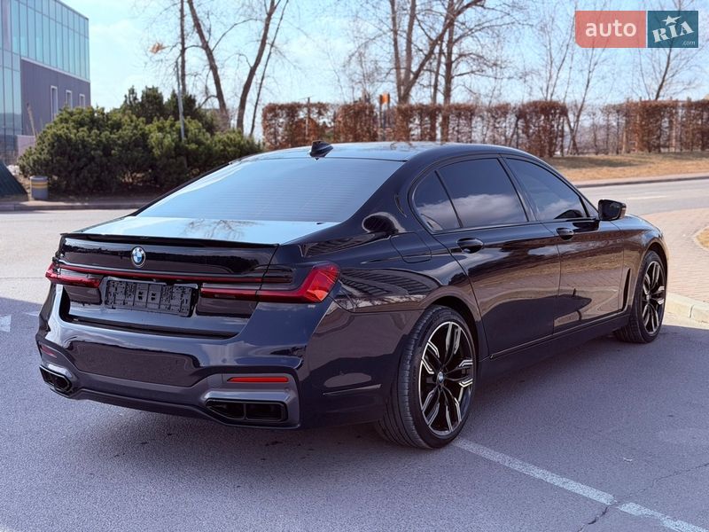 Седан BMW 7 Series 2019 в Киеве