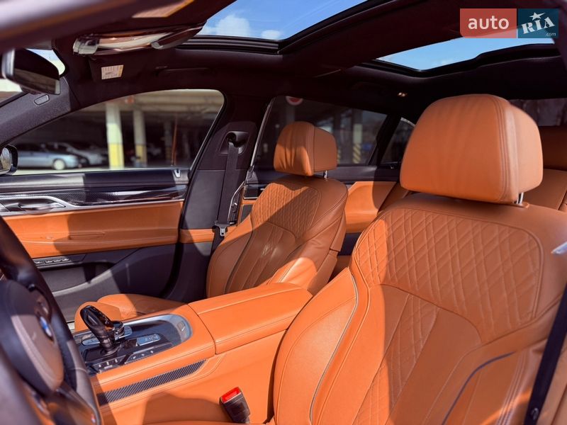 Седан BMW 7 Series 2019 в Киеве