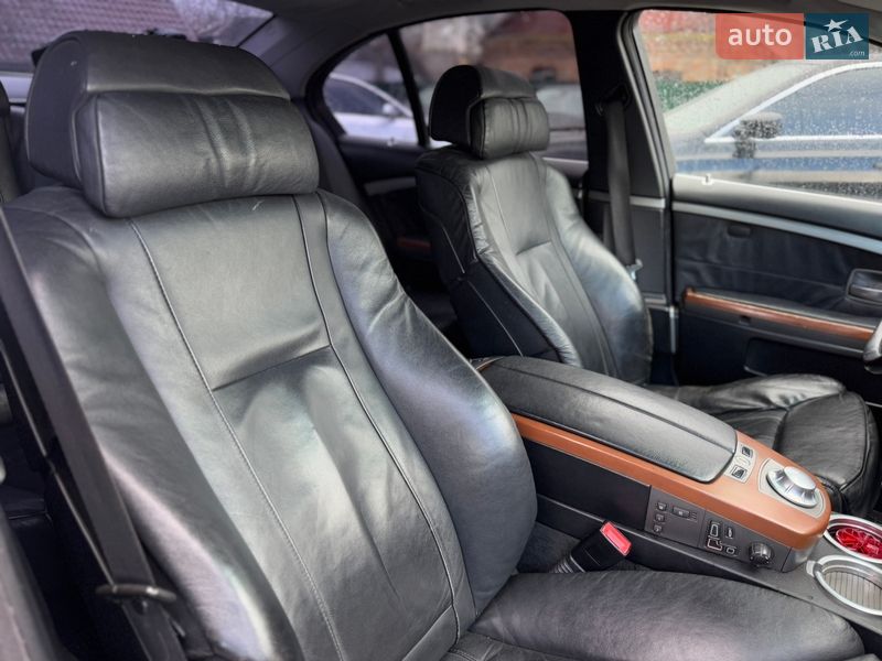 Седан BMW 7 Series 2002 в Бердичеве
