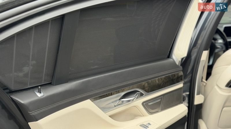 Седан BMW 7 Series 2016 в Києві