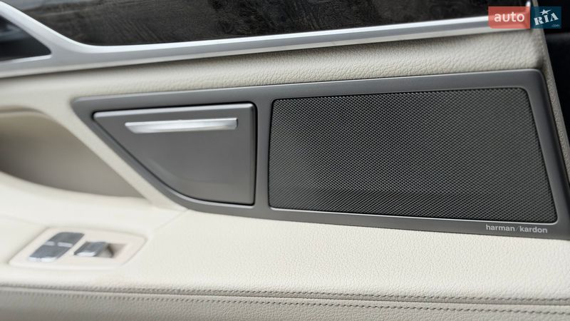 Седан BMW 7 Series 2016 в Києві