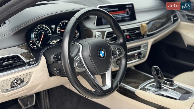 Седан BMW 7 Series 2016 в Києві
